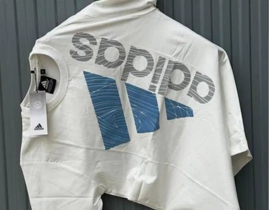 Classic white Adidas t-shirt